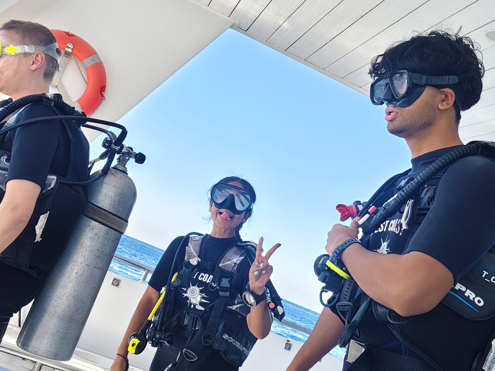 Scuba diving with friends